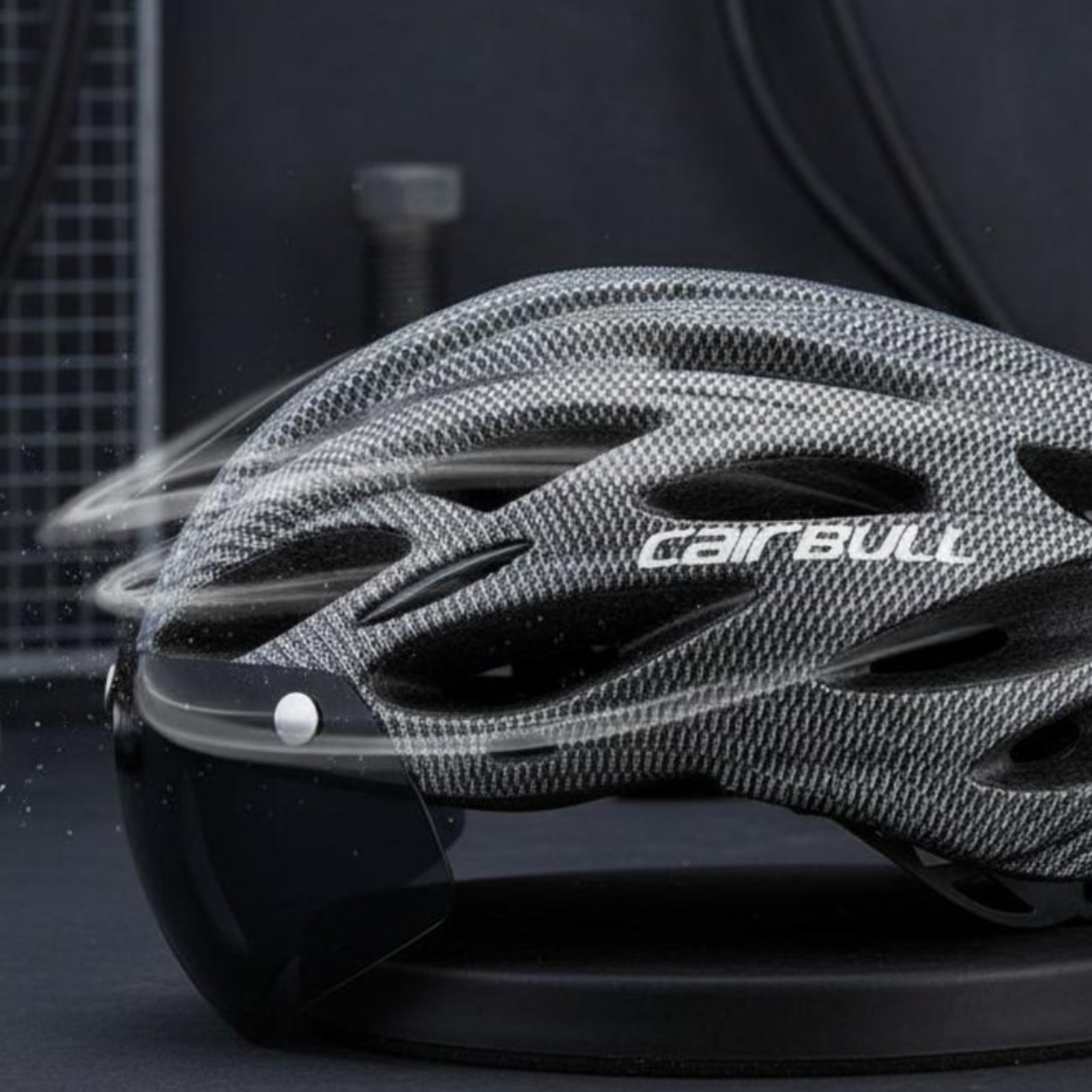ロードバイクヘルメット 取り外し可能なゴーグル付き マウンテ - Commuting With Road Bike のレビューと価格