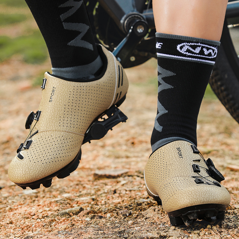 Mtb サイクリングシューズ男クリート靴屋外マウンテンバイク - Cycling Commuter Shoes のレビューと価格